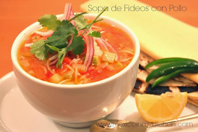 SOPA de Fideos COROPO RECETA /墨西哥粉丝汤配鸡肉和蔬菜GydF4y2Ba