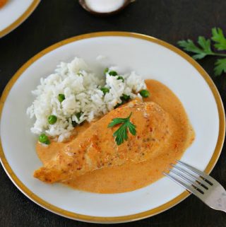 奶油Chipotle鸡胸肉