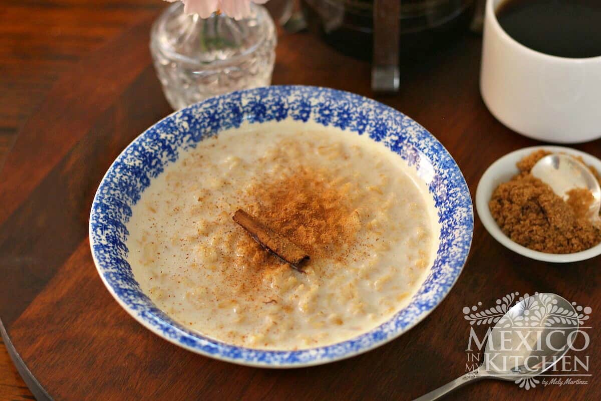 燕麦配方牛奶真的奶油老式燕麦|墨西哥美食菜谱|亚搏体育取款2GydF4y2Ba